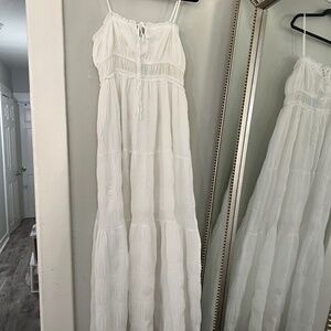 Ruffle maxi dress white
